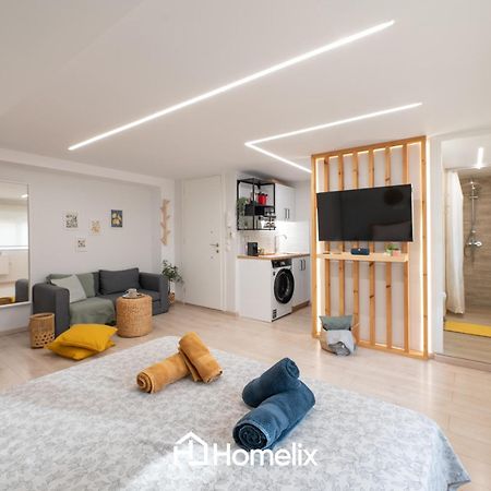 Roomaki - New & Stylish Studio In The Center With Parking Chalkís 外观 照片