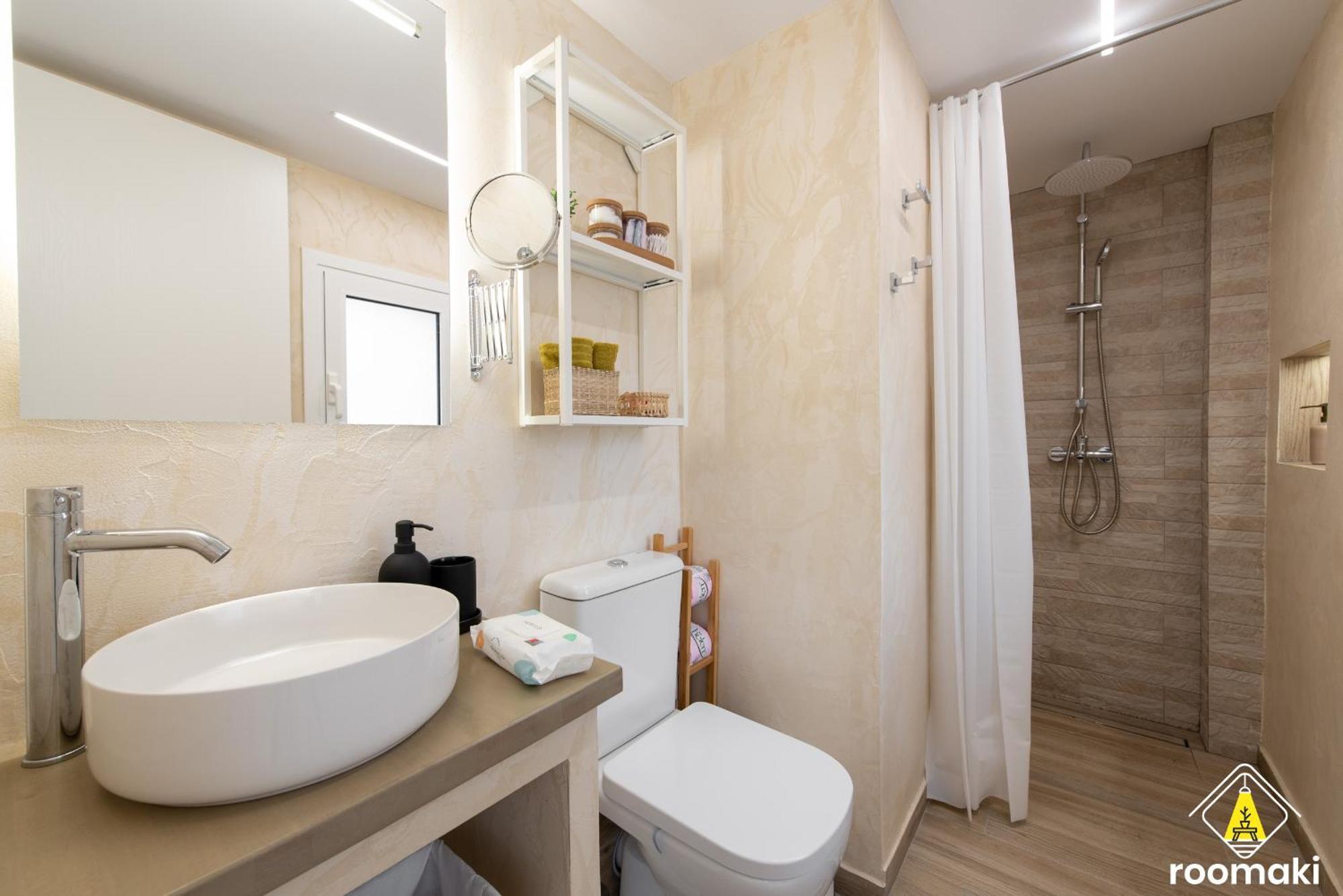 Roomaki - New & Stylish Studio In The Center With Parking Chalkís 外观 照片